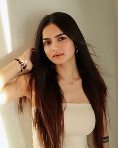 Neha Jethwani, Aditi Bhatia, Angel Energy, Girly Dp, Army Girlfriend Pictures, Girlfriend Pictures, Bollywood Hairstyles, Beautiful Casual Dresses