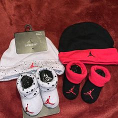 Jordan Hat And Booties Bundle!!!! One Is Grey And One Red And Black. Size- Newborn 0-6 Months. One With Tag And One Without But Both Have Never Been Worn!! Red And White Jordans, Mickey Mouse Themed Birthday Party, Jordan Hats, Jordan 4’s, Baby Gadgets, Jordans Girls, Jordan Shoes Girls, Baby Swag