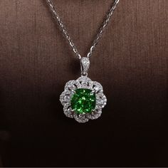 Product information:Color: Silver/Sapphire GreenOverall Weight: 14gPendant Weight: 4gPendant Size: Height 1.63 cm X Width 1.48 cmPendant material: GemSize: Necklace Chain Length 45cm Chain style: O-shaped chain Material: Sterling Silver Purity: 925 Silver Style: LiteraryPacking list: Necklace *1 Product Image: Silver Elegant Necklace With May Birthstone, Elegant Green Flower Pendant Necklaces, Green Flower Pendant Necklace For Anniversary, Elegant Green Flower Pendant Necklace, Elegant Green Necklace For Anniversary, Elegant Emerald Pendant Necklace With Clavicle Chain, Elegant Emerald Clavicle Chain Necklace For Formal Events, Green Flower Pendant Necklace For Wedding, Elegant Emerald Necklace With Clavicle Chain For Anniversary