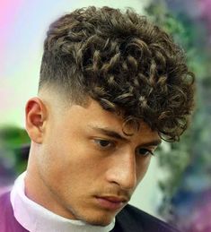 Thick Curly Hair with Low Skin Fade - Popular Haircuts For Men Young Men Haircuts, Mens Hairstyles Curly, Curly Hair Fade, Faded Hair, Men Haircut Styles, Cool Hairstyles For Men, Haircuts For Curly Hair