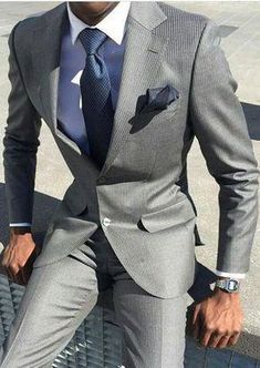 #suitsmen Terno Slim Fit, Best Suits For Men, Grey Suit Men, A Man In A Suit, Suit Combinations, Blue Suits, Man In A Suit