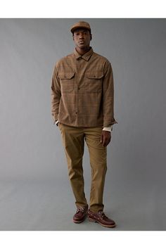 Lightweight twill with added stretch/Zip fly with interior drawcord for a custom-to-you fit./Front pockets/Hidden cell phone pocket & hidden passport pocket/This pant is Real Good: Made with the planet in mind & a promise to continue to do better. Fall Chinos With Cargo Pockets And Tapered Leg, Fall Chinos With Cargo Pockets, Brown Athleisure Pants With Pockets, Men’s Khaki Pants Outfit Fall, Khaki Nylon Pants With Pockets, White Jeans Men, Athletic Fit Jeans, Dream Jeans, Medium Wash Jeans