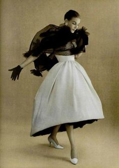 Christian Dior 1957 Dress Maker, Givenchy Couture, Casino Table, Couture Shoes, Fashion Diva, Paris Mode, Vintage Fashion Photography