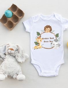 This white baby bodysuit features sketching safari (animals) with the customized text. The bodysuit is available in both long sleeves and short sleeves, making it versatile for any season. The soft fabric ensures comfort for the baby, while the snap closures at the bottom make diaper changes easy. This is an ideal gift for new parents or a special keepsake for any baby. Key Features: Soft and breathable white fabric Available in both long sleeves and short sleeves Customizable text area for pers Long Sleeve And Shorts, Gifts For New Parents, Baby Body, Safari Animals, Gender Neutral Baby, New Parents, White Fabrics, Boy Girl, Baby Bodysuit