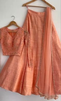 Orange Colour Wedding Lehenga, Modern Lehangas, Latest Bridal Blouse Designs, Lehenga Saree Design, Long Frock Designs, Simple Frocks