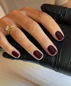 Kutek Disney, Wine Nails, Milky Nails, Nagel Tips, Smink Inspiration, Casual Nails, Makijaż Smokey Eye, Thanksgiving Nails, Neutral Nails