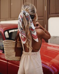 Bandana Bayi, Sukienki Maksi, Bohol, Winter Trends, Mode Inspo, Inspired Outfits, Scarf Hairstyles, Trendy Hairstyles, Street Styles