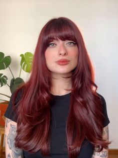 Bangs Burgundy Hair, Shades Of Dark Red Hair, Deep Auburn Red Hair, Dark Red Hair With Bangs, Copper And Pink Hair, Red Hair Layers, Katherine Petrova, Haircuts For Long Hair With Bangs, Red Hair With Bangs