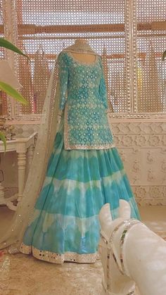 Abhinav Mishra, Pakistani Dresses Casual, Traditional Indian Outfits, Indian Gowns Dresses, Trendy Dress Outfits, Indian Gowns, Indian Bridal Outfits, Designer Party Wear Dresses