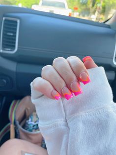 Short Square Nails Spring 2024, Vacation Bright Nails, Short Acrylic Nails Pink And Orange, Square Nail Designs Orange, Square Square Acrylic Nails, Orange And Pink Nails Square, Cute Summer Square Nails, Fun French Tips Square, Spring Break Nail Ideas Square