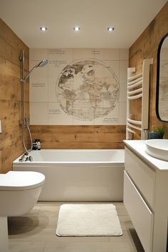 25 Genius Tiny Bathroom Ideas For Your Makeover Small Bathroom Bathtub, Bathroom Bathtub Ideas, Bathtubs For Small Bathrooms, Bathtub Ideas