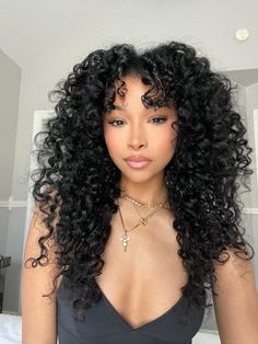 Deep Wave Brazilian Hair, Crochet Hairstyles, Beautiful Curly Hair, Curly Hair Inspiration, Face Photography, Long Curly Hair, Long Curly, Crochet Hair Styles, Great Hair