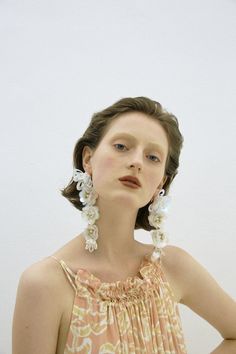 Wedding Dress Diy, Face Studies, Vintage Photography Women, 2022 Aesthetic, Treat Myself, Fancy Earrings, Figure Poses, Fashion Culture, Flower Beads