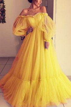 Gaun Tulle, Tulle Prom Dress Long, Gown Neckline, Yellow Evening Dresses, Off Shoulder Evening Gown, Maternity Long Dress, Off Shoulder Evening Dress, Strapless Evening Gowns