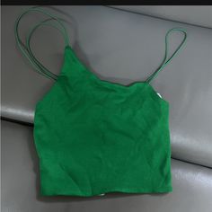 Brand New With Tags Zara Top Size S Green Crop Top Tank For Day Out, Zara Green Crop Top For Spring, Zara Green Summer Crop Top, Green Zara Crop Top For Summer, Zara Green Casual Tank Top, Chic Green Crop Top By Zara, Zara Green Crop Top For Summer, Chic Green Zara Crop Top, Casual Green Zara Tank Top