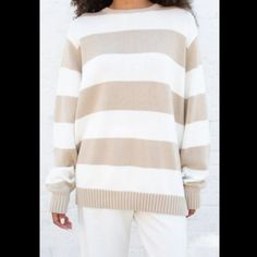 Cozy Relaxed Thick Cable Knit Drop Shoulder Sweater With Stripes With Ribbed Trimmings And Slight Boatneck Collar. Fabrics: 100% Cotton Measurement: 29" (73 Cm) Length, 27" (69 Cm) Bust Made In: China Nwot Oversized Fit Brandy Meville Sweater, Oversized Striped Sweater, Striped Knitted Sweater, Oversized Sweater Women, Brandy Melville Sweaters, Retro Streetwear, Striped Sweatshirts, Oversize Fashion, Drop Shoulder Sweaters