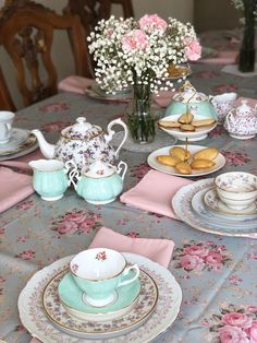 teaparty royalalbert vintage tea teaset High Tea Setting Table, Round Tea Party Table, Tea Time Table Decoration, Mystical Tea Party, Tea Time Set Up, Bridal Afternoon Tea, French Tea Party Aesthetic, Teacup Party Ideas, English High Tea Table Settings