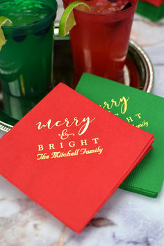 Red and Green napkins personalized for Christmas party with Merry and Bright design and family name in gold print Christmas Party Cups, Christmas Party Drinks, Christmas Party Host, School Christmas Party, Christmas Cocktail Party, Company Christmas Party, Holiday Punch, Christmas Paper Napkins, Office Christmas Party