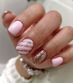 Winter Nail Art Designs, January Nails, Short Gel Nails, Sassy Nails, Winter Nail Art, Winter Nail, Short Acrylic Nails Designs, Get Nails