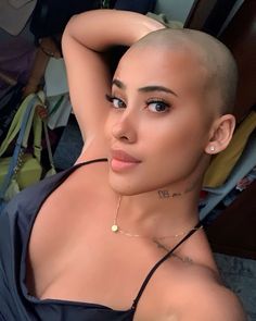 Bald Women Fashion, Face Angles, Beauty And The Beat