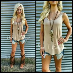 Taupe Tank ~ Follow @bar_t_boutique on Instagram to Shop weekly New Arrivals Vestidos Country, Boot Outfits, Cute Country Outfits, Country Concerts