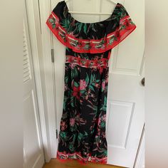 New In Bag -Colleen Lopez Size Small Off The Shoulder Tropical Flounce Dress, Rouched Waist, Black, Red, Green L45.5” Pit To Put 19” Red Off-shoulder Maxi Dress With Floral Print, Red Floral Print Off-shoulder Maxi Dress, Black Summer Holiday Dresses, Black Off-shoulder Maxi Dress For Vacation, Black Sleeveless Holiday Dress, Black Off-shoulder Maxi Dress With Floral Print, Red Off-shoulder Maxi Dress For Vacation, Casual Black Off-shoulder Maxi Dress, Casual Lined Holiday Dresses