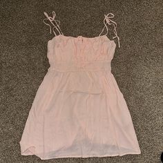 Super Cute! Wrinkly From Storage. Perfect For Beach/As A Coverup Too. It’s Not Lined So More So Need A Slip Or Use As A Coverup Pink Sundress With Spaghetti Straps And Smocked Back, Forever 21 Summer Dress With Spaghetti Straps, Forever 21 Spaghetti Strap Beach Dress, Casual Pink Mini Dress With Adjustable Straps, Sleeveless Forever 21 Sundress For The Beach, Forever 21 Sleeveless Beach Sundress, Forever 21 Sundress With Spaghetti Straps, Forever 21 Summer Sundress For Vacation, Casual Sundress With Knotted Straps