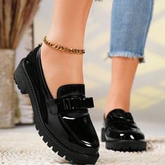 Brand New Ladies High Heels, Vintage Loafers, Stile Preppy, Estilo Preppy, Loafers Style, Casual Loafers, Penny Loafer, Jane Shoes, Thick Heels