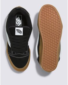 Black Casual Skate Shoes With Rubber Waffle Outsoles, Black Retro Vans Sneakers, Black Retro Skate Shoes With Contrast Sole, Black Retro Mid-top Skate Shoes, Retro Black Mid-top Skate Shoes, Retro Black Round Toe Skate Shoes, Retro Black Skate Shoes With Gum Sole, Fit Ideas, Pretty Shoes