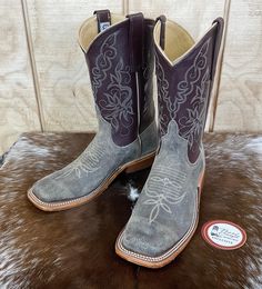 Shop the latest Anderson Bean Women's Stone Waxy Kudu and Sangria Sinsation Square Toe Boots at Painted Cowgirl Western Store. Find top quality western boots for women. Womens Western Hats, Boots Makeup, Womens Ball Caps, Cowgirl Boots Square Toed, Anderson Bean Boots, Square Toe Cowboy Boots, Mens Work Shoes, Womens Work Boots