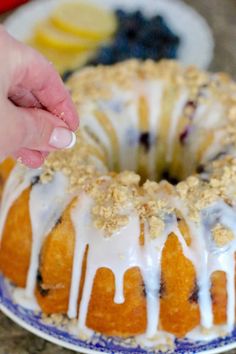 HOMEMADE BLUEBERRY MUFFIN CAKE (+Video) - dessert #dessert Best Homemade Cake, Blueberry Muffin Cake, Moist Blueberry Cake, Healthy Blueberry Cake, Blueberry Pound Cake, Homemade Blueberry Muffins, Blueberry Breakfast Cake, Blueberry Cake Recipes, Blueberry Desserts