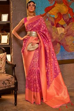 Chunri Saree, Magenta Saree, Saree Orange, Magenta Blouse, Celebrity Saree, Saree Pattern, Saree Work, Reception Outfit, Rani Pink