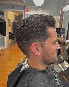 Sleek Haircuts, Dry Long Hair, Low Taper Fade, Pompadour Style, Textured Bangs, Beard Fade, Taper Fade