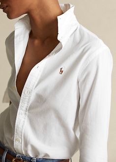 Classic Fit Oxford Shirt Oxford Shirt Women, Ralph Lauren Shirt Women, Paris Life, Travel Ootd, Polo Shirt Outfits, Clothes Making, Oxford Shirts, Ralph Lauren Slim Fit, Ralph Lauren Style