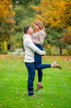 Shannon & Chris's Fall Engagement at Lilacia Park: A Love Story in Pictures | TWA Photographic Artists - TWA Photography