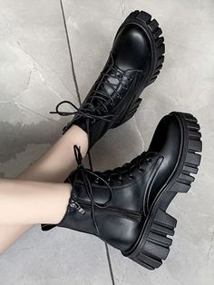 Elegance in Every Step: Aesthetic Shoes for Women" Platform Combat Boots, Chunky Heels Casual, Black Combat Boots, Cute Sneakers, Shoes Boots Ankle, Chunky Heels Boots