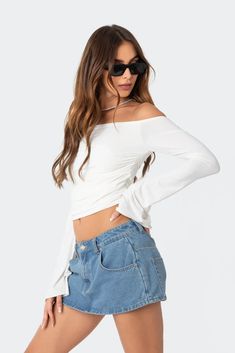 Corey Off The Shoulder Gathered Top – edikted Gathered Top, Off Shoulder T Shirt, Off Shoulder Shirt, Oversized Top, Shoulder Shirts, Shoulder Design, Two Piece Set, Top Trends, S Models