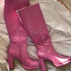 New Boots Pink Croc Style And Round Toe. Clean Sole Proof I Have Not Worn Them Once. Super Cute Just Never Got Around To Wearing Them. Pink Boots With Reinforced Block Heel, Pink High Heel Boots Medium Width, Pink Leather Heeled Boots For Winter, Casual Pink Almond Toe Boots, Pink Leather Sole Round Toe Boots, Pink Boots With Leather Sole And Round Toe, Pink Round Toe Boots With Leather Sole, Chic Pink Almond Toe Boots, Pink Leather Knee-high Heeled Boots