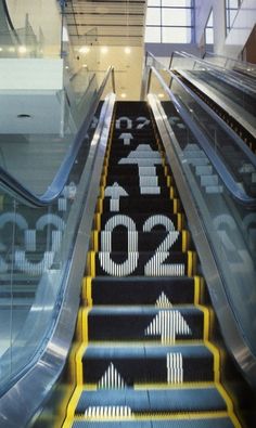 an escalator with the number twenty two on it