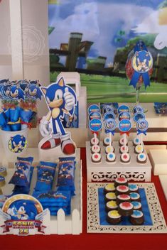 sonic the hedgehog birthday party with cupcakes and decorations