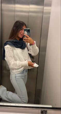 Outfits Con Americana, Calletana Outfits, Outfit Beta, Eurotrip Outfits, Outfit Ideaa, Trendy Outfit Inspo, University Outfit, Outfit Primavera, Future Clothes