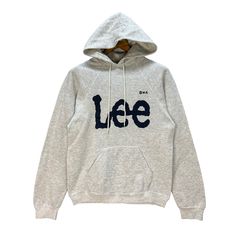 Brand Name :- LEE MADE IN USA . 📌 Tag Size :- M . MEASUREMENT: -Follow the manual measurement provided. -Armpit to armpit - 19' Inches -Length - 23.5' Inches -Sleeve from neck - 31.5' Inches -Comparing the measurements with your own shirt are the best way before purchasing. -Please do not rely on tag size as pre-worn items. -They may have been altered, stretched or shrunk & vintage sizes do not directly translate the modern sizes. -Please enlarge the photos for clear image. . CONDITION: -USED C Casual Crew Neck Sweater With Drawstring Hood, 90s Hooded Cotton Tops, 90s Cotton Hooded Top, Vintage Hooded Top With Relaxed Fit, Crew Neck Hoodie With Kangaroo Pocket For Leisure, Leisure Crew Neck Hoodie With Kangaroo Pocket, 90s Style Winter Sweatshirt With Drawstring Hood, Leisure Cotton Hoodie With Crew Neck, Vintage Streetwear Tops With Drawstring Hood