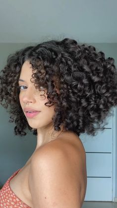 Instagram Hair Aesthetic, Beauty Hair, Curled Hairstyles, Hair Looks, Short Hair, Short Hair Styles