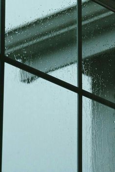 Rain Falling, Smell Of Rain, I Love Rain, Tap Tap, Robert Doisneau, Vivian Maier, Love Rain, Rainy Night, Sound Of Rain