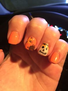 Scarecrow nails! Fall Thanksgiving Nails, Scare Crow, Fall Nail Art Designs, Fall Acrylic Nails, Nails 2023