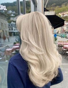 Really Blonde Hair, Level 10 Hair, Level 10 Blonde, Super Blonde Hair, Blonde Colors, Blonde Hair Goals, Bright Blonde Hair, Hair Layers