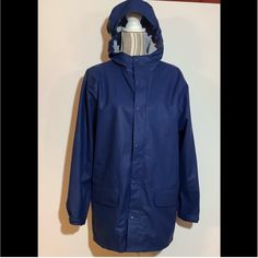 Never Worn. Navy Zip Or Snap Front Hooded Raincoat By Lands End. Size 6x-7. New Without Tags. Blue Weatherproof Hooded Jacket For Cold Weather, Blue Weatherproof Parka For Outdoor Activities, Weatherproof Blue Hooded Jacket For Cold Weather, Solid Hooded Winter Raincoat, Solid Hooded Raincoat For Winter, Hooded Raincoat For Winter, Blue Weatherproof Long Sleeve Hooded Jacket, Blue Weatherproof Parka For Winter, Blue Weatherproof Hooded Jacket For Fall