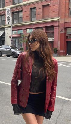 Full Red Outfit, Red Fall Outfits, Outfits With Red, Red Leather Jacket Outfit, Brit Harvey, Thrift Ideas, Fits Fall, Haircut Selfie, Photo Hijab