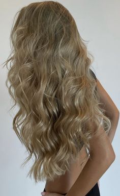 Light Brunette Hair, Hairstyles For All Hair Types, Rambut Brunette, Beige Hair, Korean Hair Color, Brown Hair Looks, Dirty Blonde Hair, Blonde Hair Inspiration, Hair Inspo Color