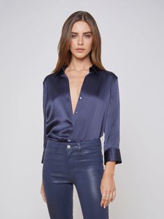 L'AGENCE Dani Silk Blouse In Midnight Great Neck New York, Quarter Sleeve Blouse, Three Quarter Sleeve Blouses, Winter Mood, Cuffed Sleeve, Silk Charmeuse, Fresh Design, Feminine Look, Commercial Photography